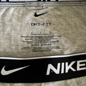NIKE Dry Fit cotton stretch boxer briefs size S color gray